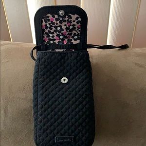 Vera Bradley cell phone carried !❤️💜